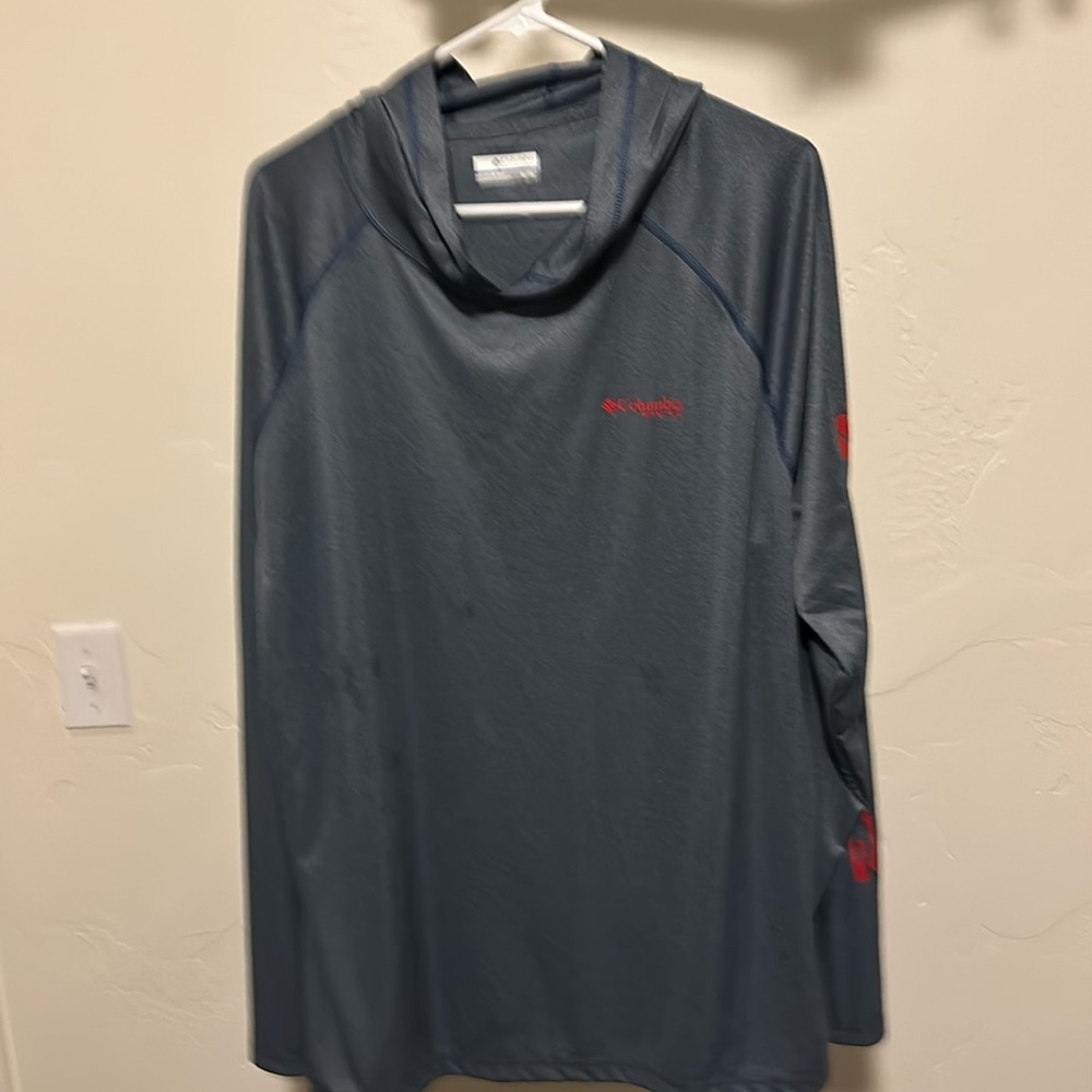 Men’s Columbia Omni-shade long sleeve size XL
